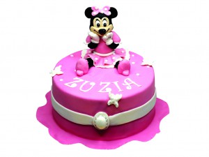 minnie-mouse-london-cake